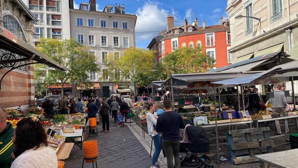 Cosy And Calm In Grenoble City Heart With Free And Large Parking Q-Park Chavant Exterior foto